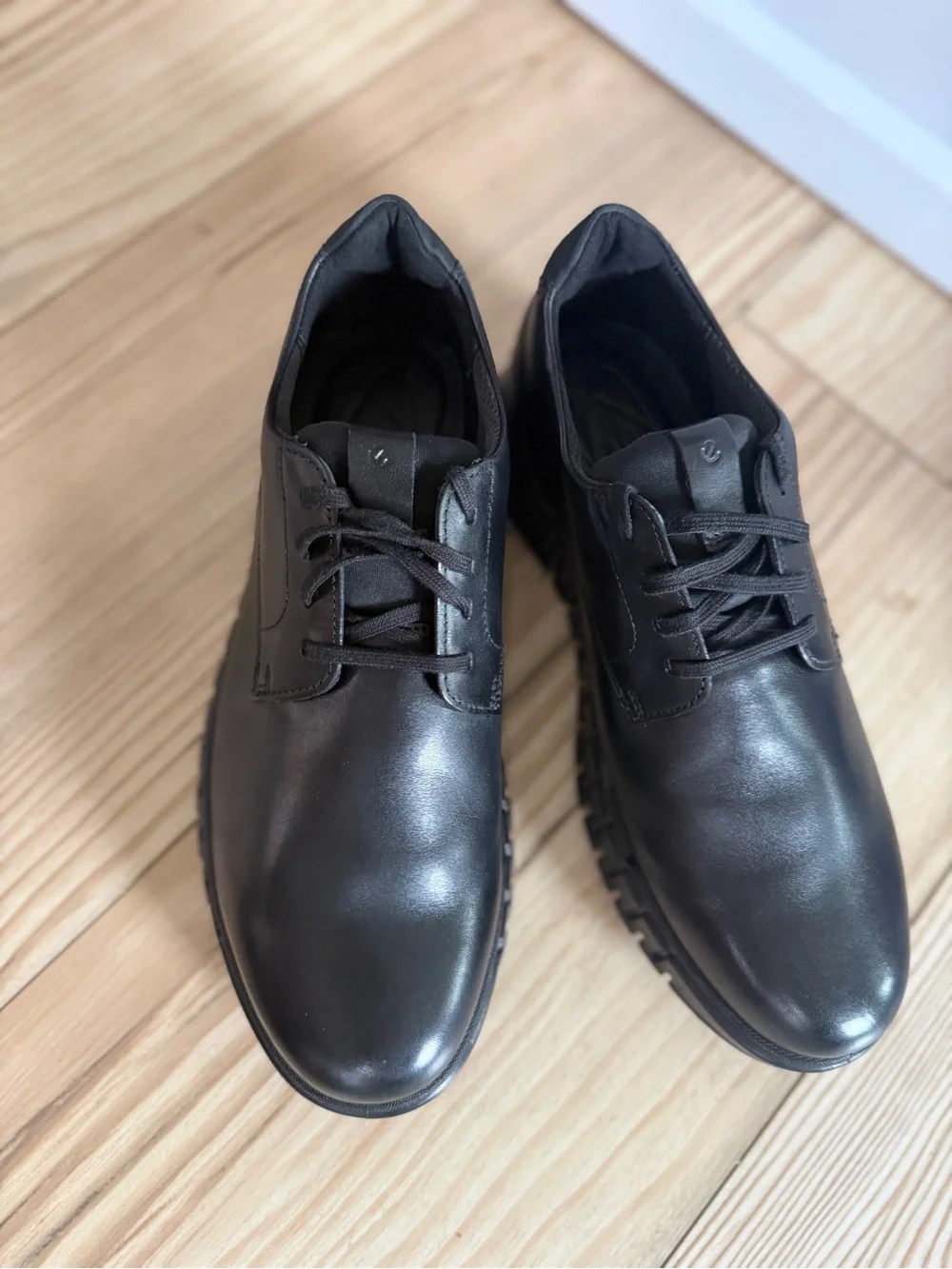ECCO Men's Black Leather Dress Shoes Size 10.5 New Lace Up Comfort Oxford Shoes‎